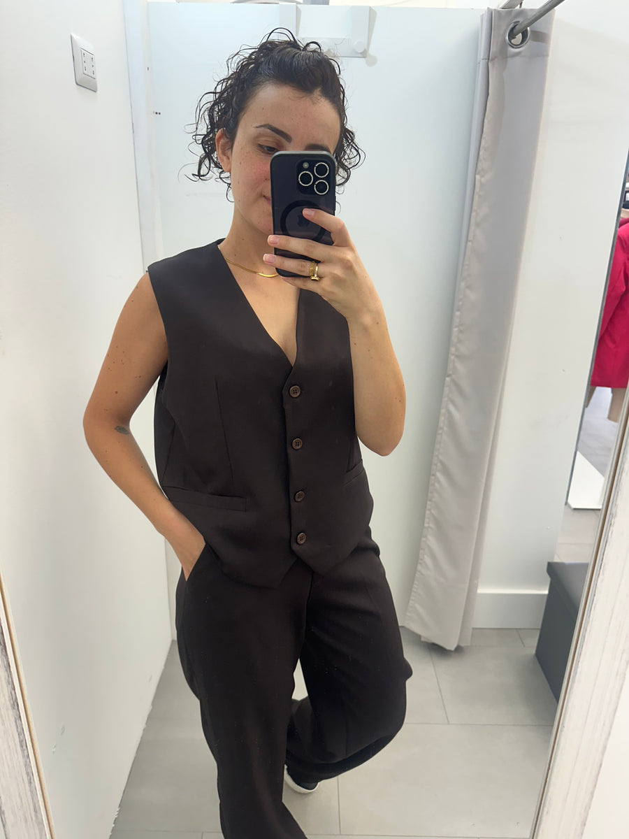 Completo gilet cioccolato
