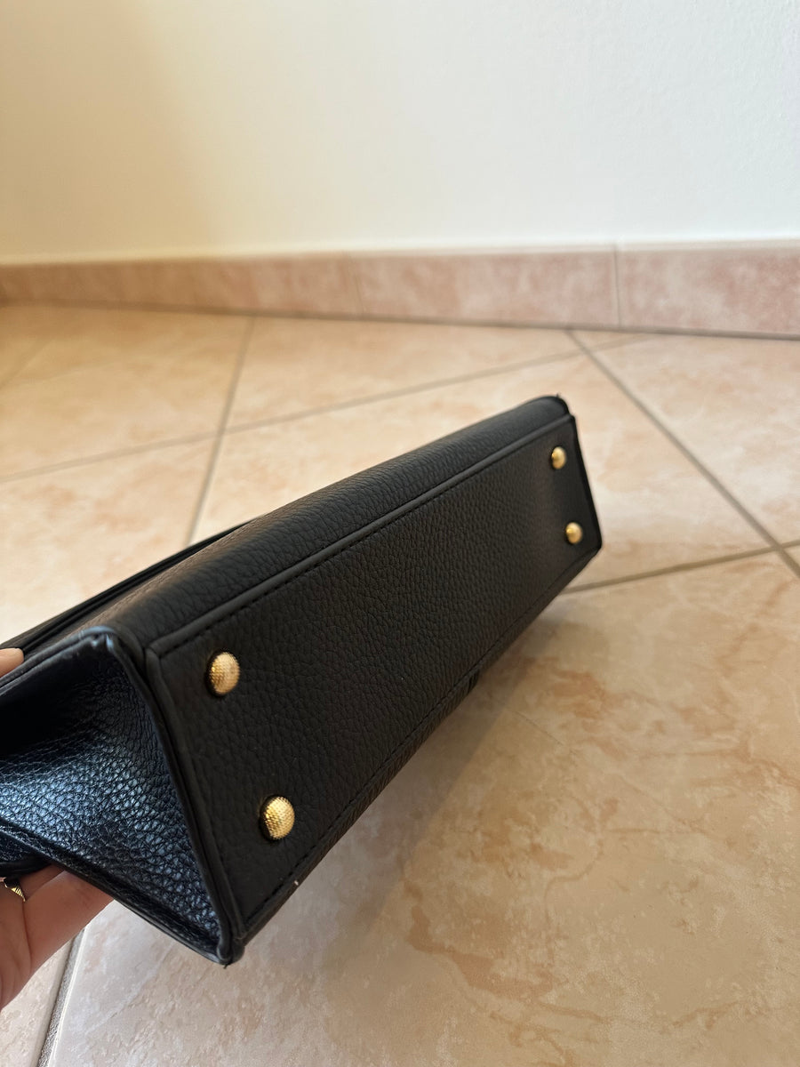 Borsa con chiusura gancetto a C