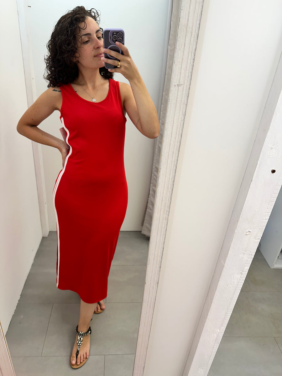 Abito rosso con righe bianche laterali