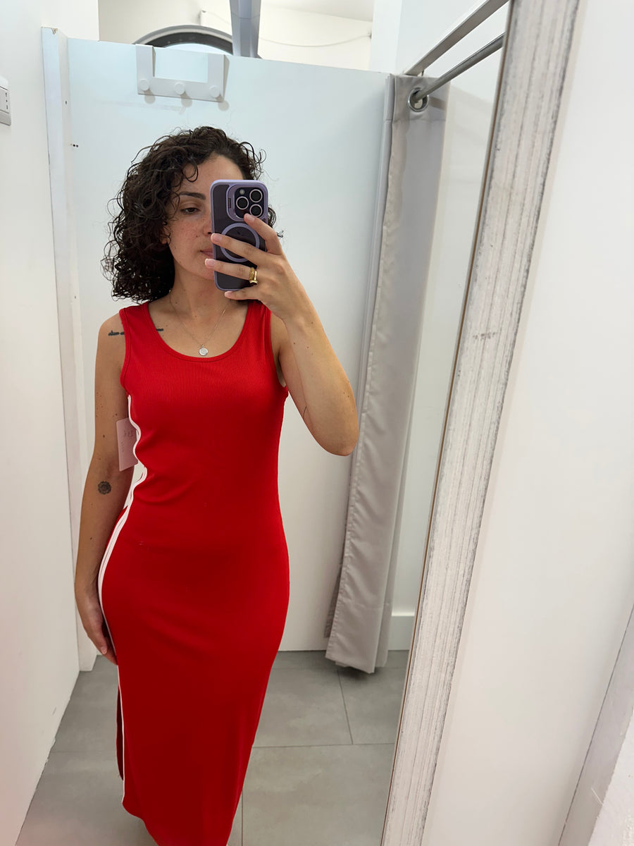 Abito rosso con righe bianche laterali