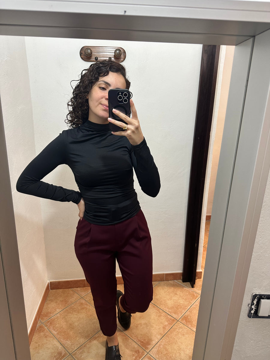 Maglia rouge collo medio