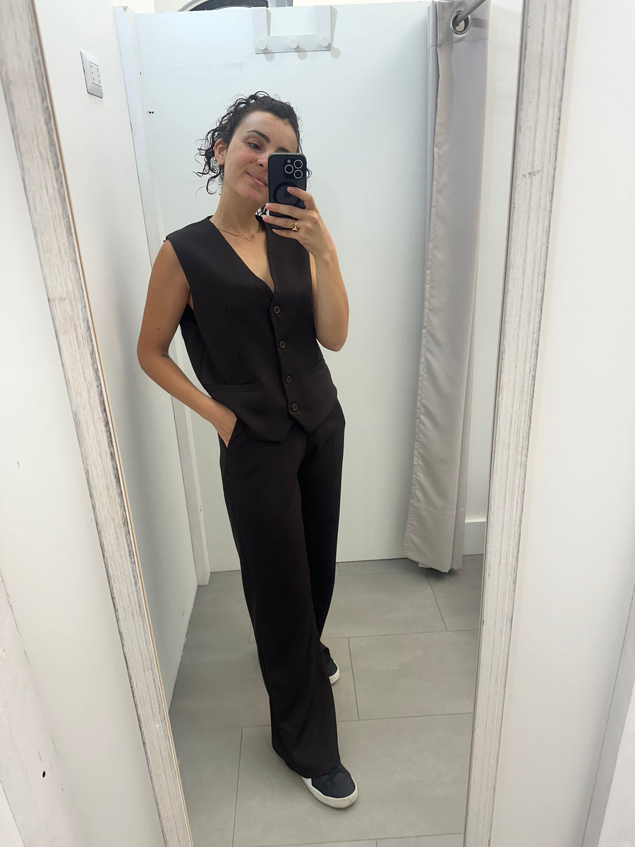 Completo gilet cioccolato