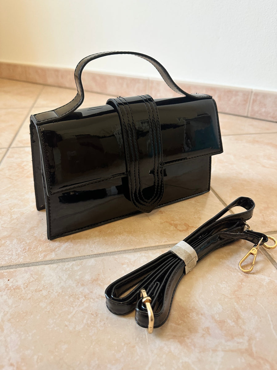 Borsa in vernice