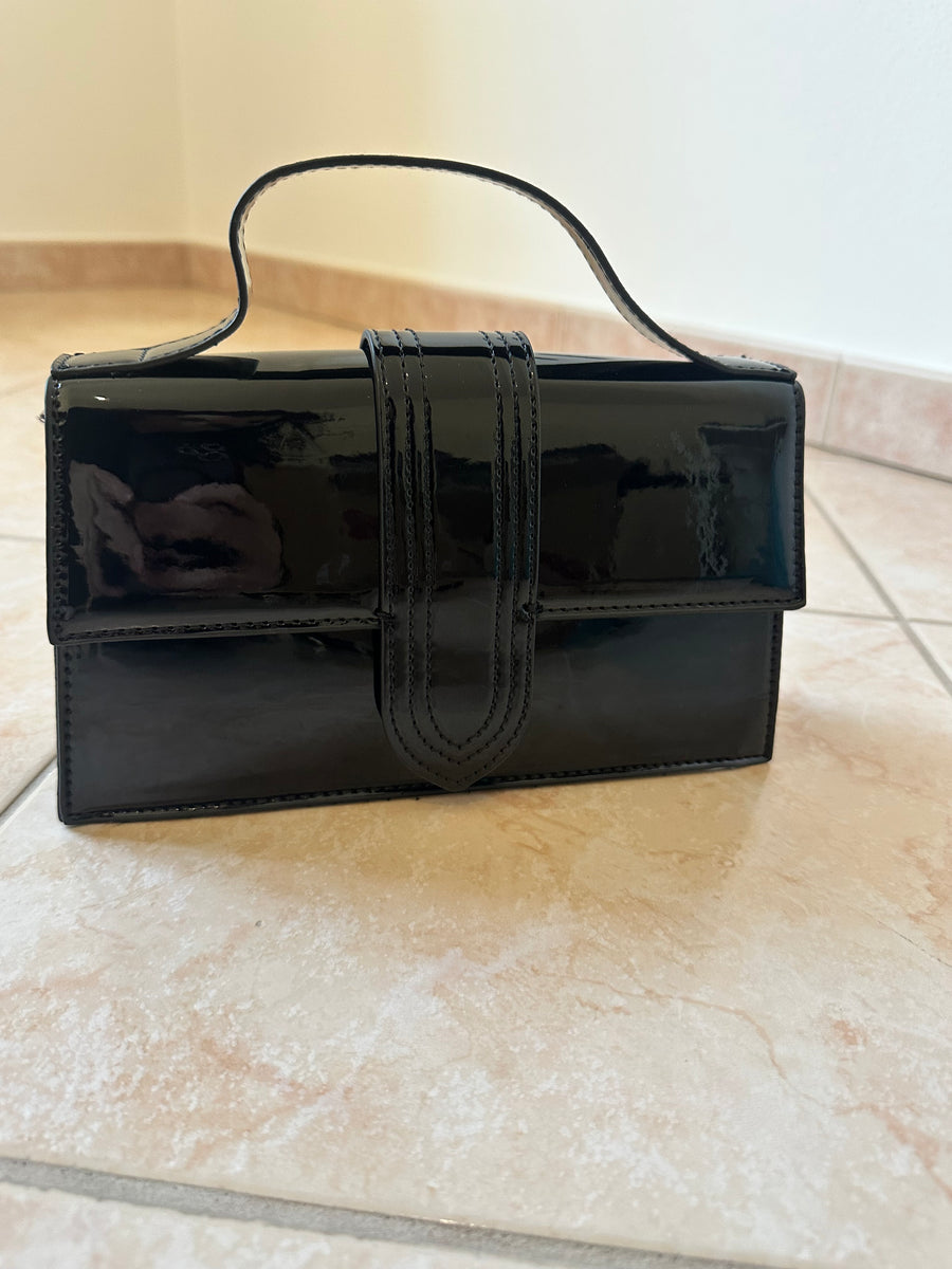Borsa in vernice