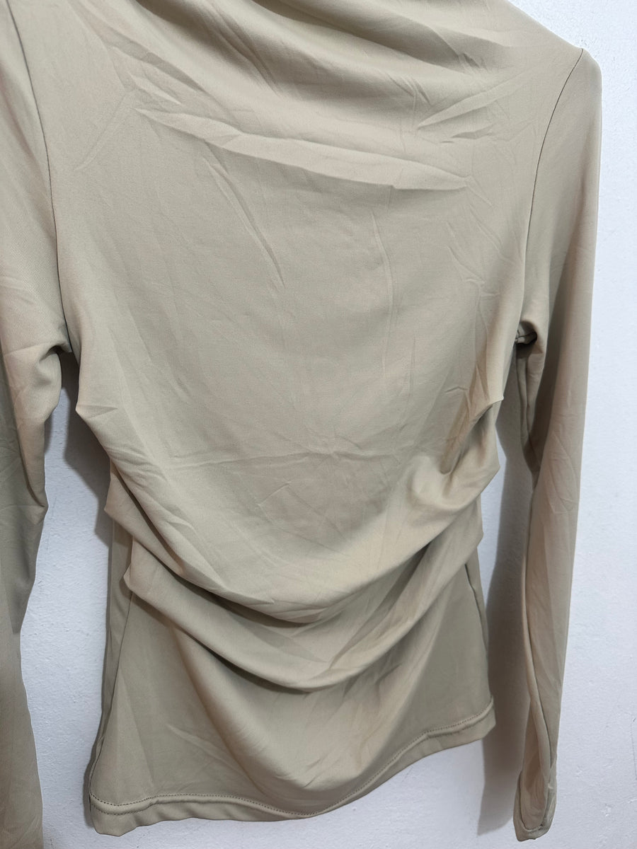 Maglia rouge collo medio