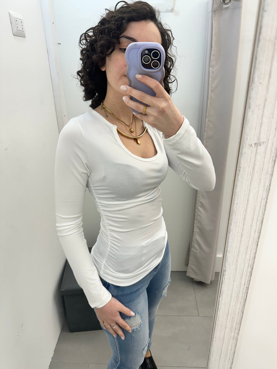 Maglia dettaglio collo oro bianca