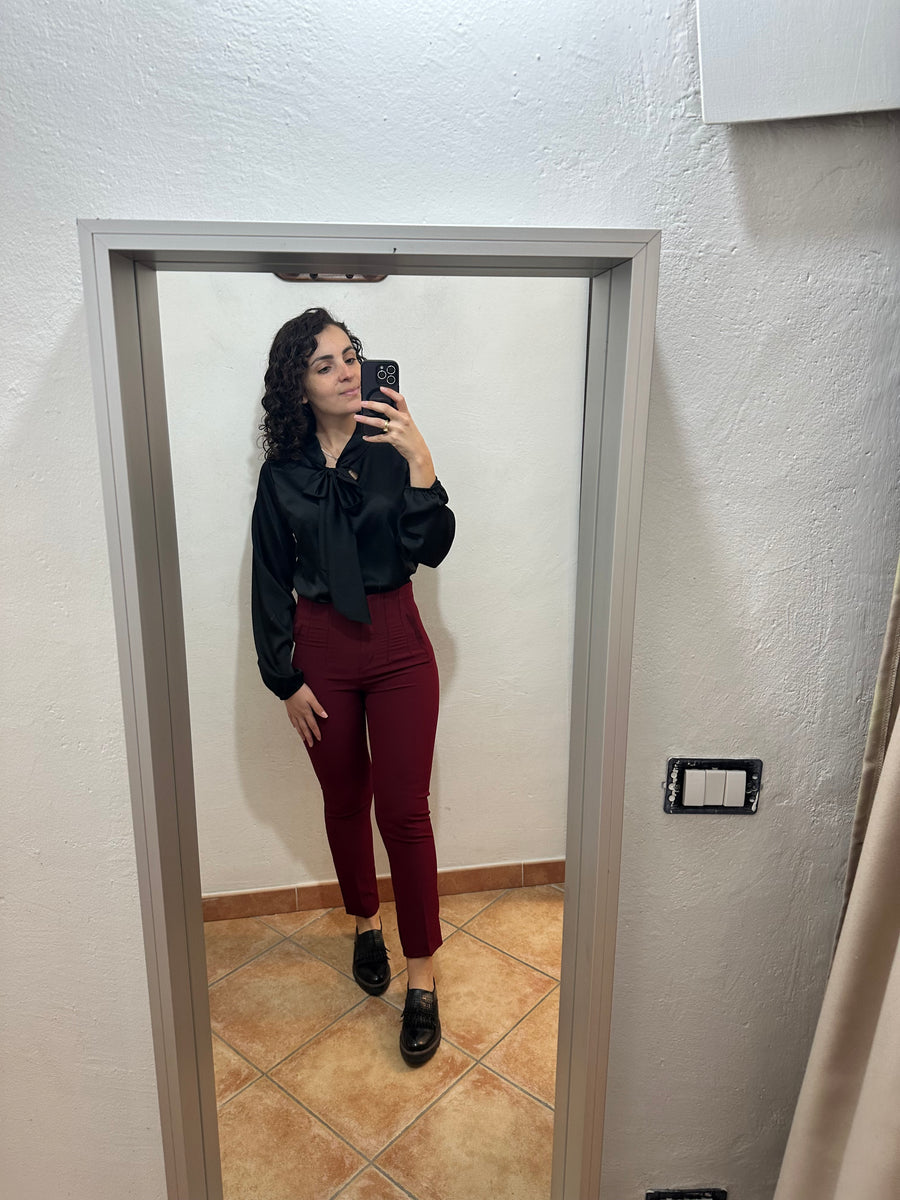 Camicia fiocco nera