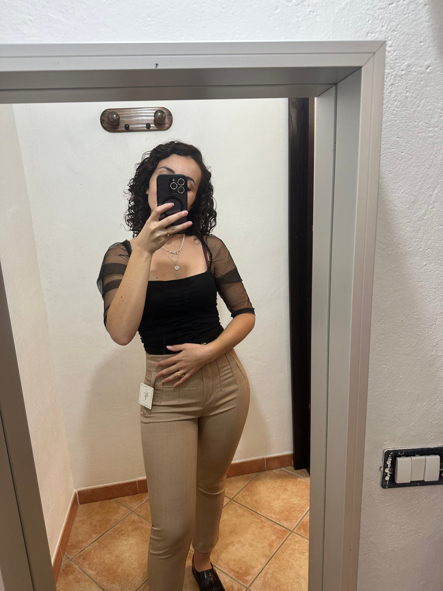 Maglia manica in tulle nera