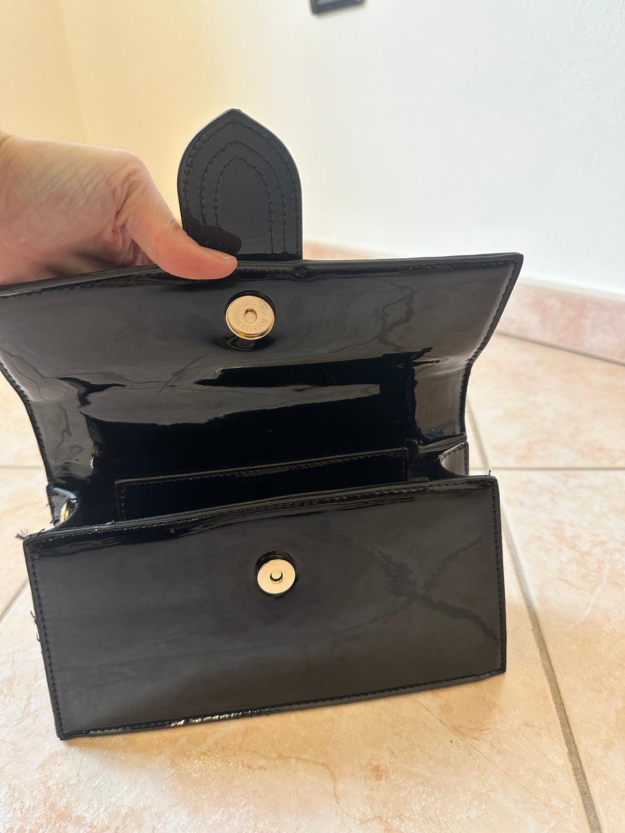 Borsa in vernice