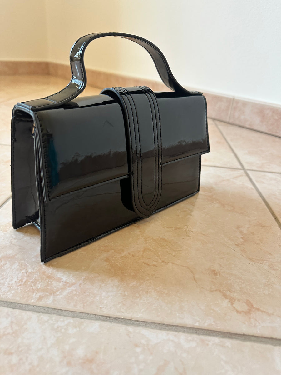 Borsa in vernice
