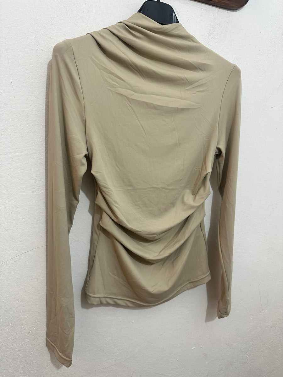 Maglia rouge collo medio