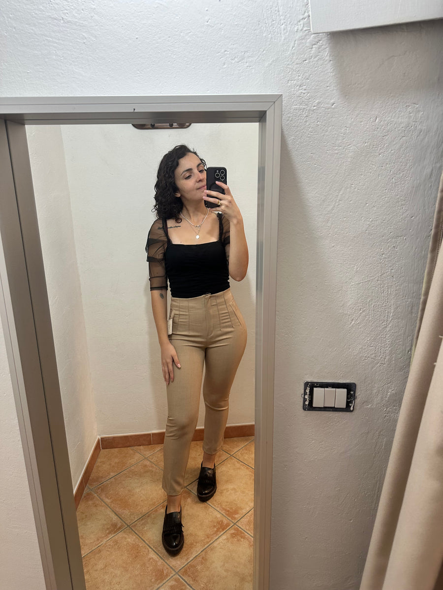Maglia manica in tulle nera