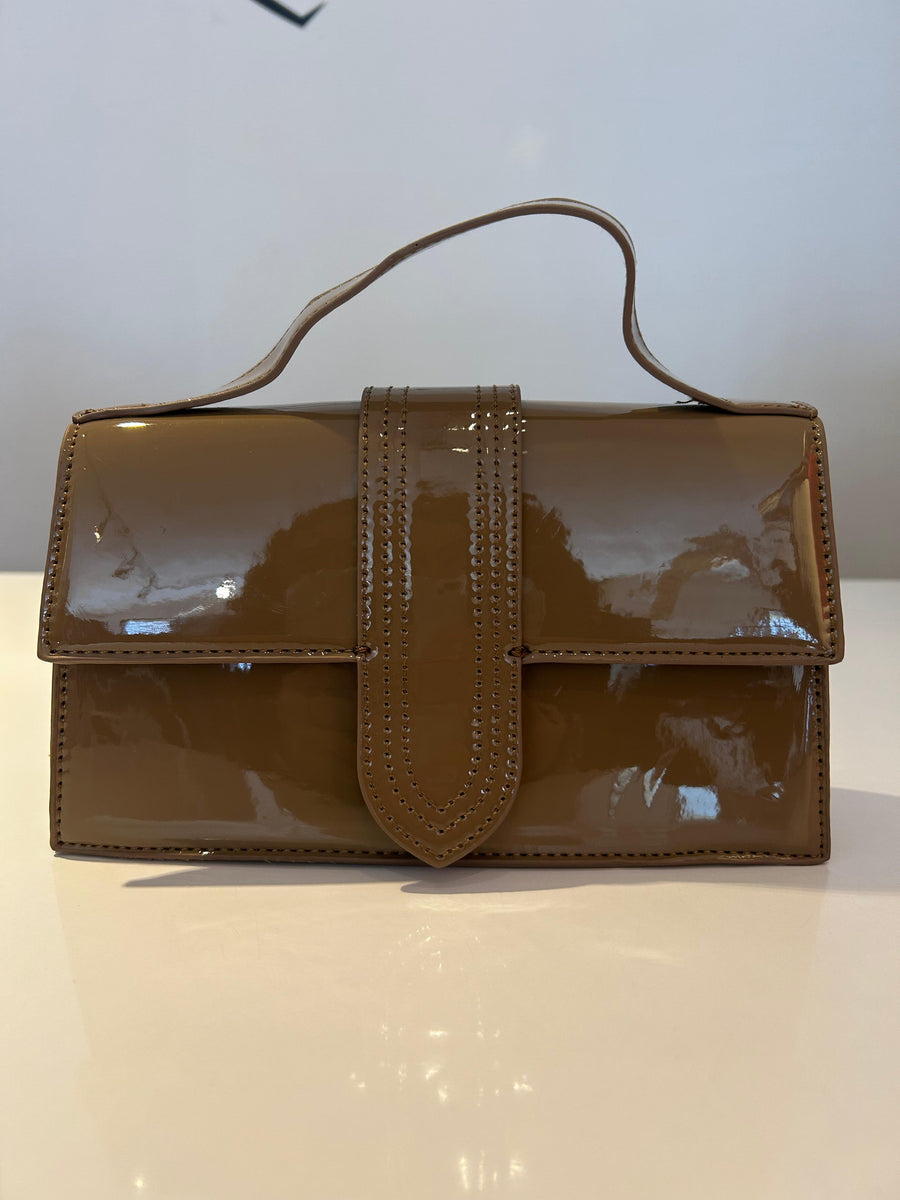 Borsa in vernice